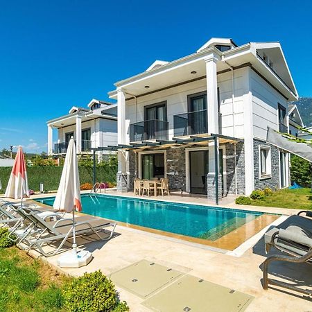 4 Bedroom Holiday Villa In Hisaroenue Oeluedeniz- Gold Rose Fethiye Kültér fotó