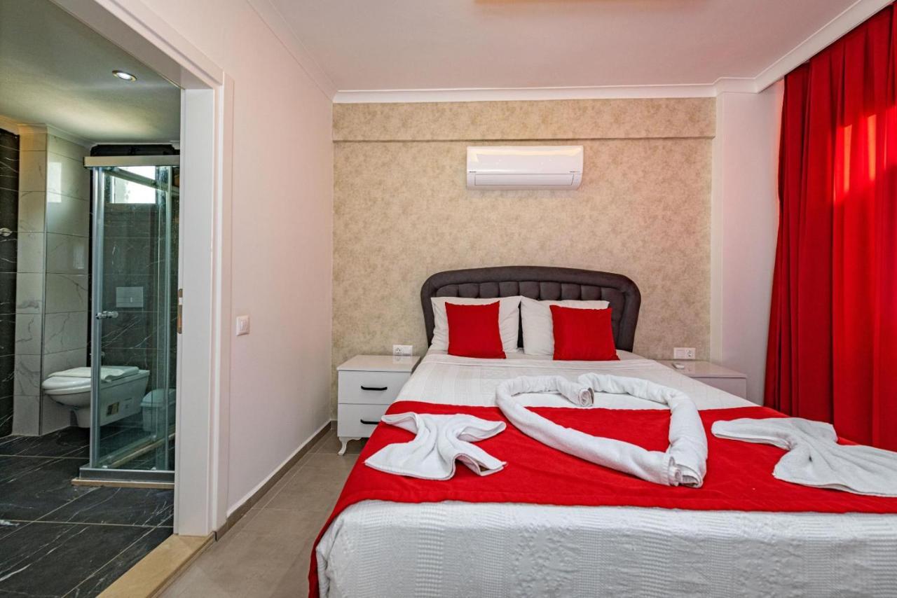 4 Bedroom Holiday Villa In Hisaroenue Oeluedeniz- Gold Rose Fethiye Kültér fotó
