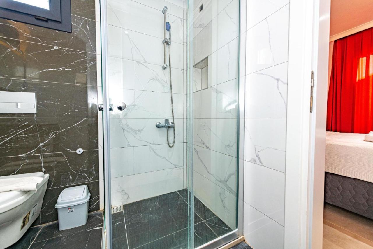 4 Bedroom Holiday Villa In Hisaroenue Oeluedeniz- Gold Rose Fethiye Kültér fotó