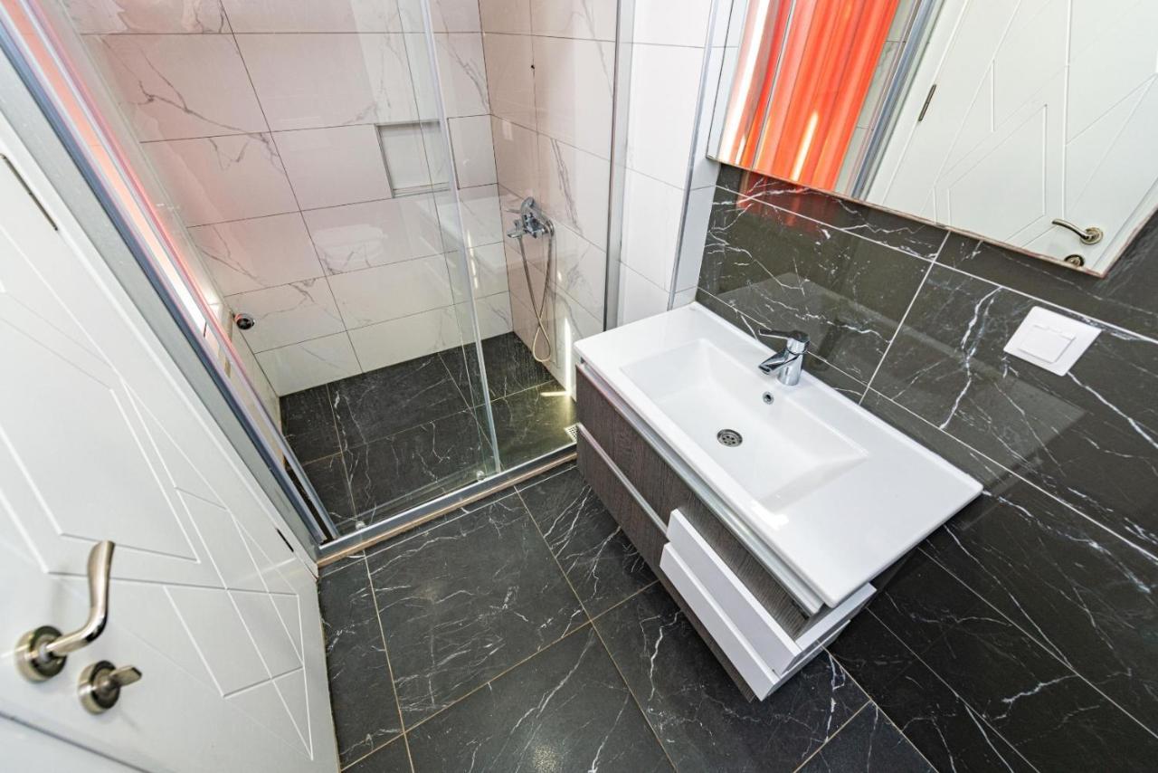 4 Bedroom Holiday Villa In Hisaroenue Oeluedeniz- Gold Rose Fethiye Kültér fotó