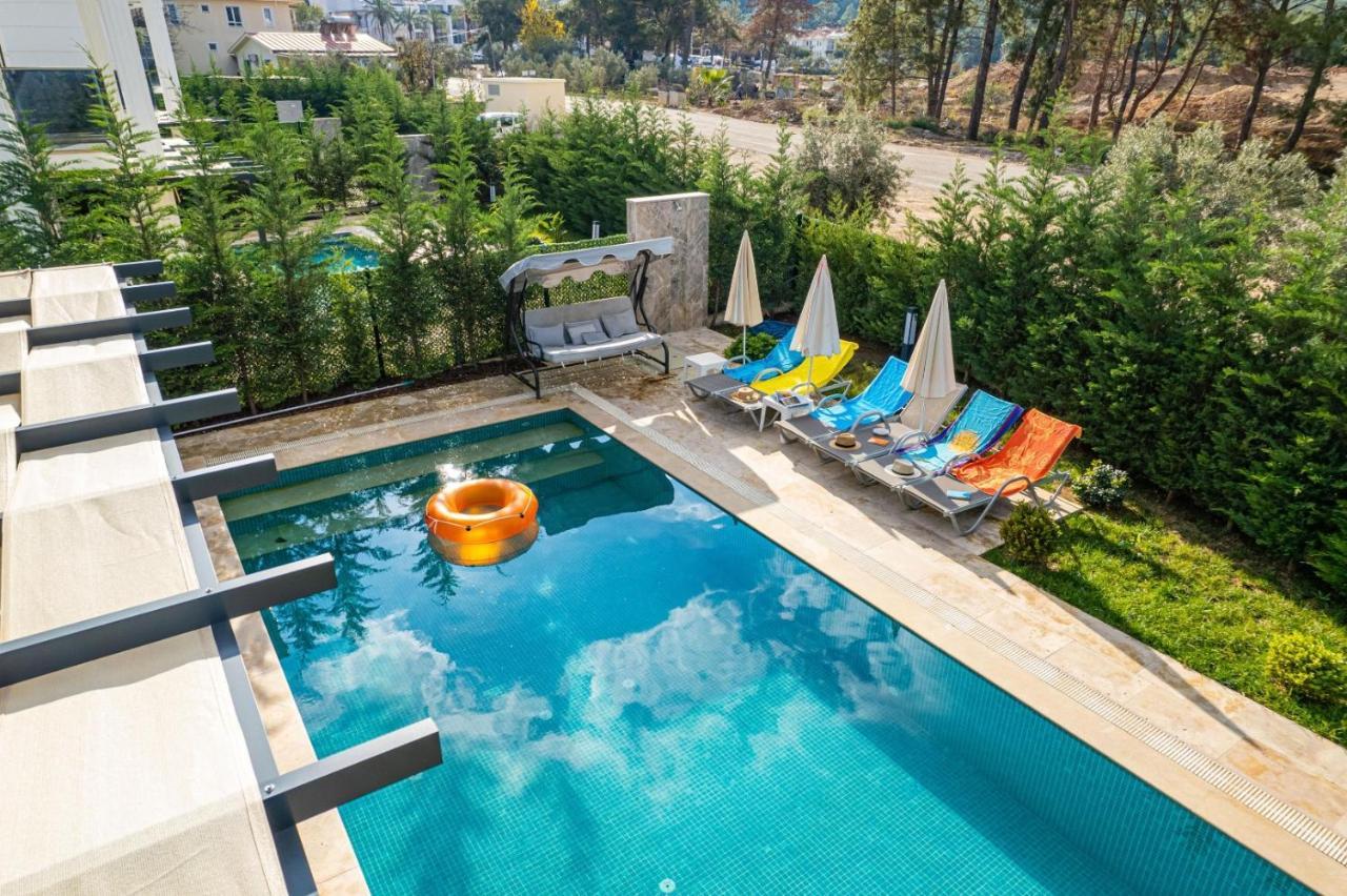 4 Bedroom Holiday Villa In Hisaroenue Oeluedeniz- Gold Rose Fethiye Kültér fotó