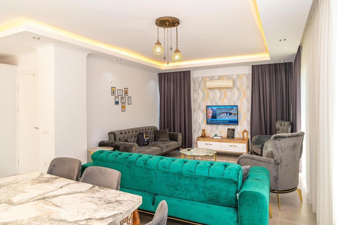 4 Bedroom Holiday Villa In Hisaroenue Oeluedeniz- Gold Rose Fethiye Kültér fotó