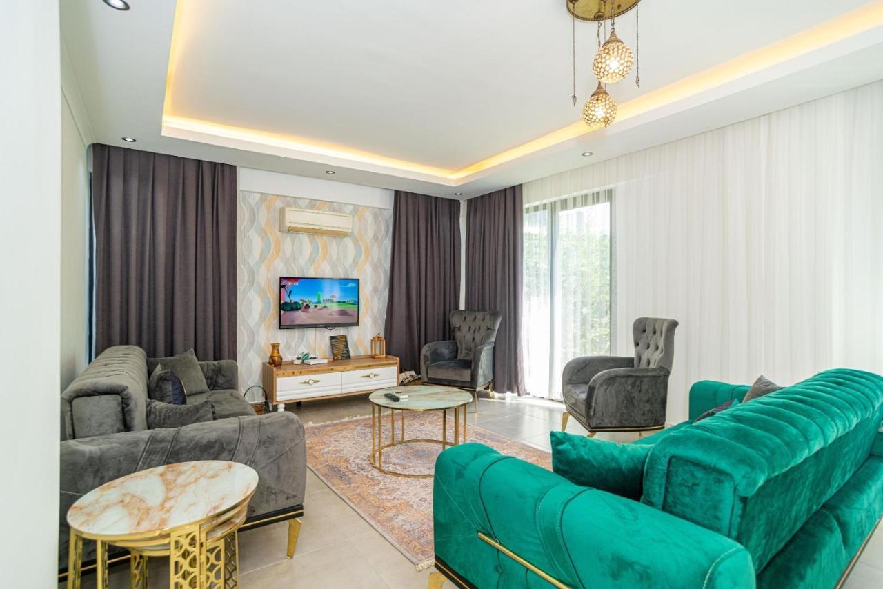 4 Bedroom Holiday Villa In Hisaroenue Oeluedeniz- Gold Rose Fethiye Kültér fotó